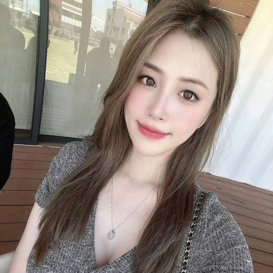 Profile photo of Nelly Dubois